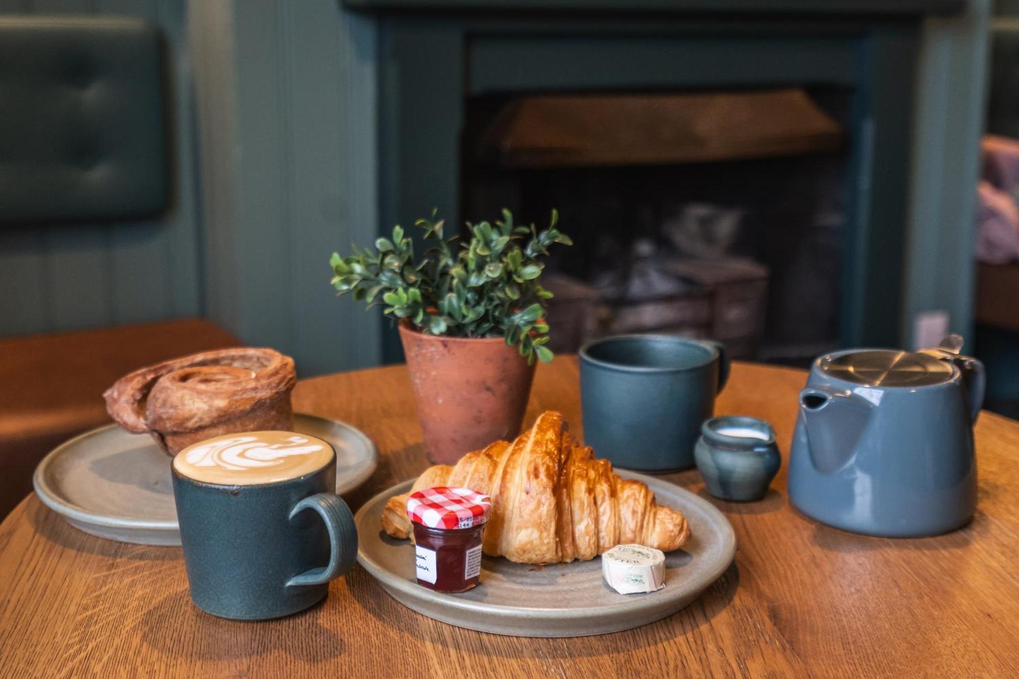 Claypits The Lazy Goose - Coffee House & Bedrooms الغرفة الصورة